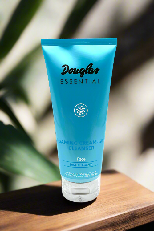 Douglas - Face Foaming Cream Gel Cleanser (200ml)