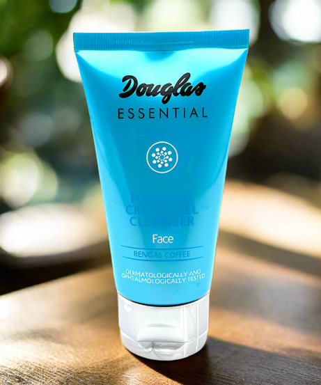 Douglas - Face Foaming Cream Gel Cleanser (50ml)