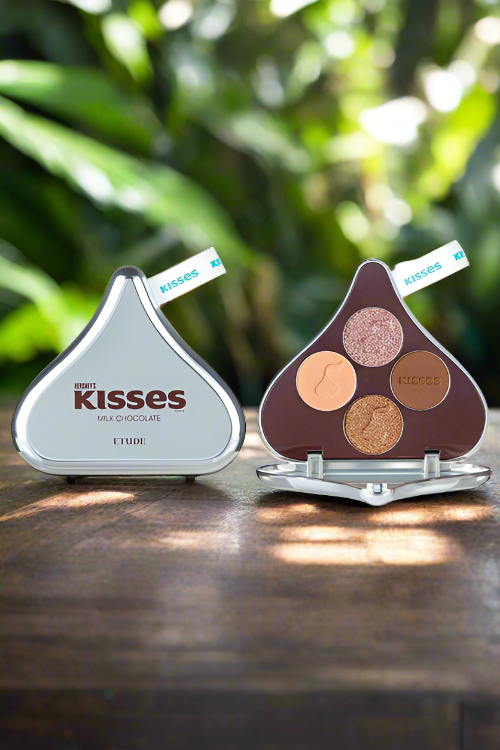 Etude Hershey's Kisses Milk Chocolate Play Color Eyes Palette (4 colors)