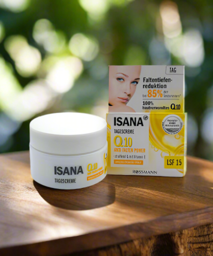 Isana Q10 Day Cream Anti-Wrinkle Power SPF 15 With Vitamin E