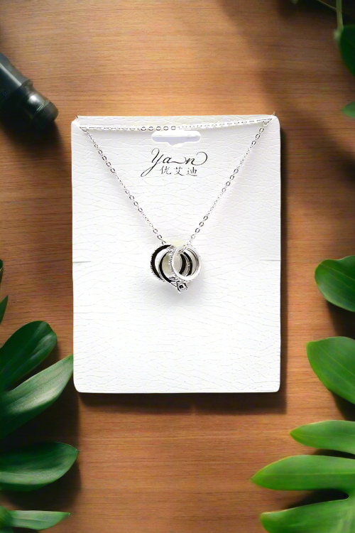 Three Circles Necklace